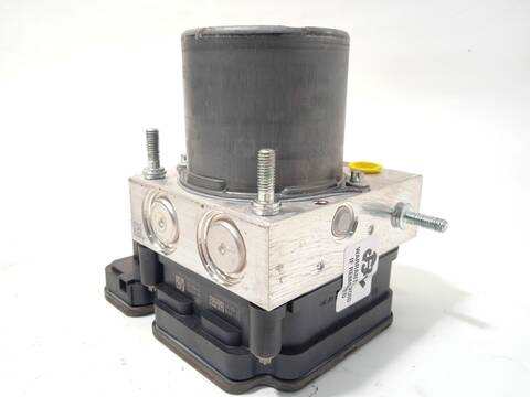 Foto 2ª: Abs Renault Clio 1.0 LPG B7MT) 91CV 67KW [H5H490] (2022)