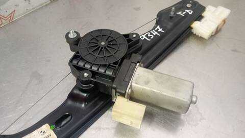 Foto 4ª: Elevalunas Manual Trasero Derecho Bmw Serie 1 114 118D 143CV 105KW [N47D20C] (2012)