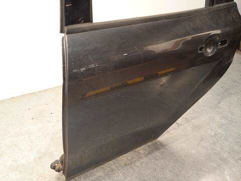 Foto 2ª: Puerta Trasera Izquierda Ford Focus 1.0 ECOBOOST TURNIER 125CV 92KW [M1DD] (2017)