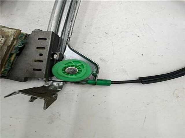 Foto 3ª: Elevalunas Eléctrico Delantero Derecho Peugeot 206 1.6 CC [1.6 LTR. - 80 KW 16V CAT (NFU - TU5JP4)] [NFU / TU5JP4]