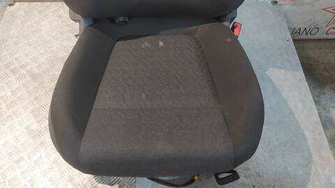 Foto 3ª: Asientos Traseros Opel Meriva SELECTIVE 95CV 70KW [A13DTE] (2014)