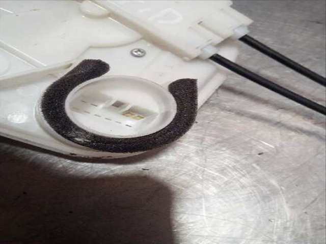 Foto 2ª: Cerradura Puerta Trasera Derecha Peugeot 4008 ALLURE 150CV 110KW [4N13] (2013)