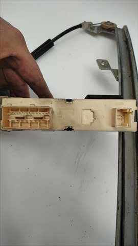 Elevalunas Eléctrico Delantero Izquierdo Citroen C4 1.6 D