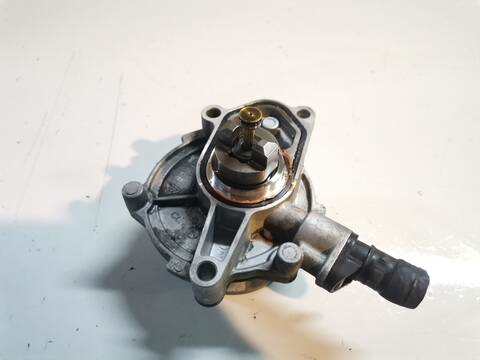 Foto 2ª: Depresor Freno Bomba Vacio Hyundai i30 CLASSIC 1.6 CRDI CAT 1582 CM3) 116CV (2011)