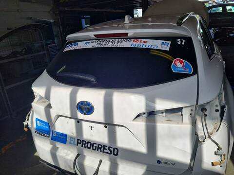 Portón Toyota Corolla 2.0 HYBRID MZEH19) 196CV 144KW
