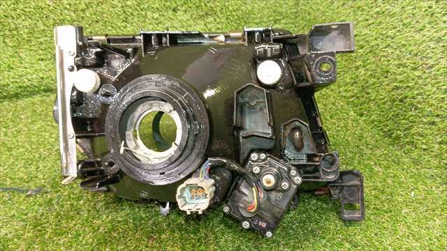 Foto 3ª: Faro Izquierdo Nissan Patrol 3.0 DI Y61 5P [ZD30] (2002)