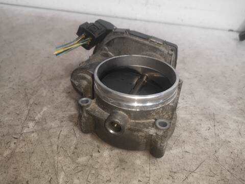 Foto 2ª: Caja Mariposa Bmw Serie 5 518 N53B30A BERLINA (2011)