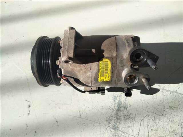 Foto 3ª: Compresor Aire Acondicionado Ford C Max 1.0 EDITION [1.0 LTR. - 92 KW ECOBOOST CAT] (CB7)(2010 _) [M1DA]