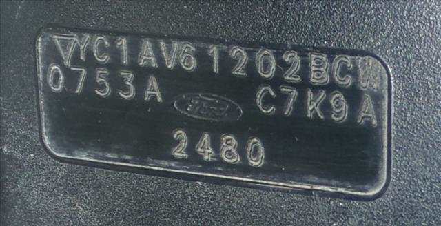 Foto 3ª: Cinturón Delantero Izquierdo Ford Transit 2.0 TDDI TRANSIT 5KW [D3FA] (2001)