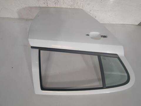 Foto 3ª: Puerta Trasera Derecha Opel Astra 1.7 CDTI L48) 100CV [Z 17 DTH] (2004)