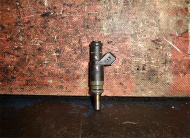 Foto 3ª: Inyectores Bmw Serie 3 315 316TI (116CV) [N42B18]