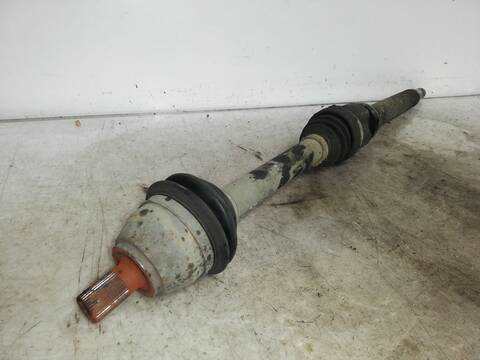 Transmision Delantera Derecha Ford Focus KKDA BERLINA