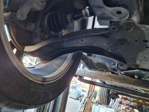 Brazo Suspension Delantero Derecho Nissan Qashqai ACENTA 140CV 103KW