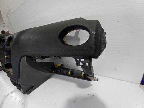 Foto 3ª: Salpicadero Ford Focus TREND 101CV [HWDA] (2004)