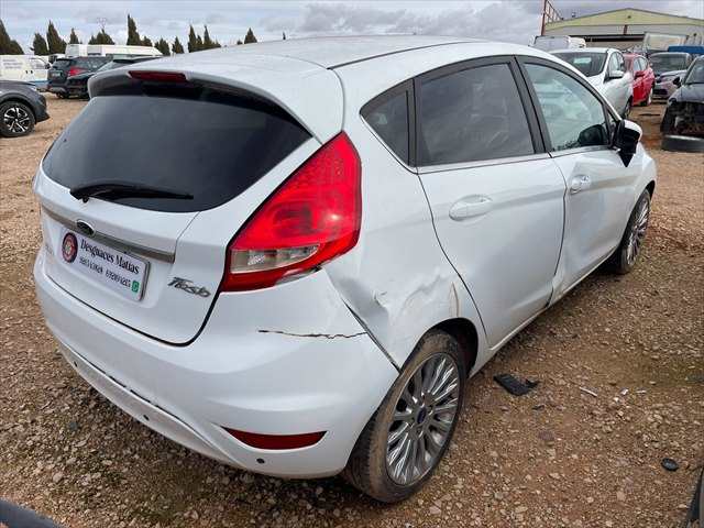 Foto 4ª: Paragolpes Trasero Ford Fiesta 1.4 G 95cv [SPJA] (2012)