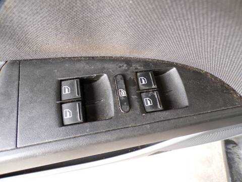 Botonera Elevalunas Seat Leon BXE