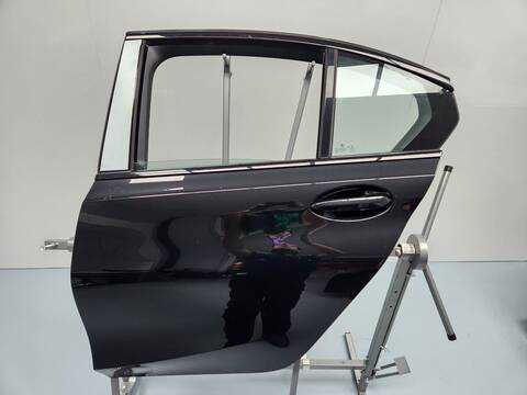 Foto 2ª: Puerta Trasera Izquierda Bmw Serie 3 315 330D XDRIVE SPORT LINE 4P) BERLINA 265CV [B57D30A] (2022)
