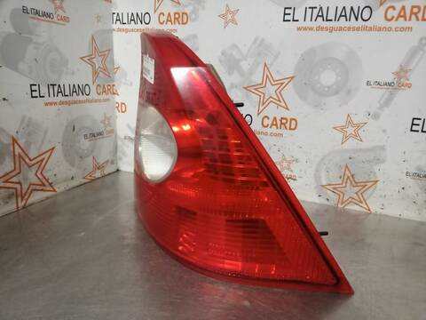 Foto 3ª: Piloto Trasero Derecho Ford Focus TITANIUM 109CV 80KW [G8DB] (2009)