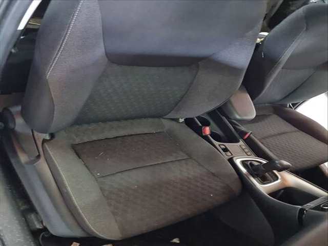 Asiento Delantero Derecho Toyota Yaris 1.5 HYBRID MXPH11) 92CV 68KW