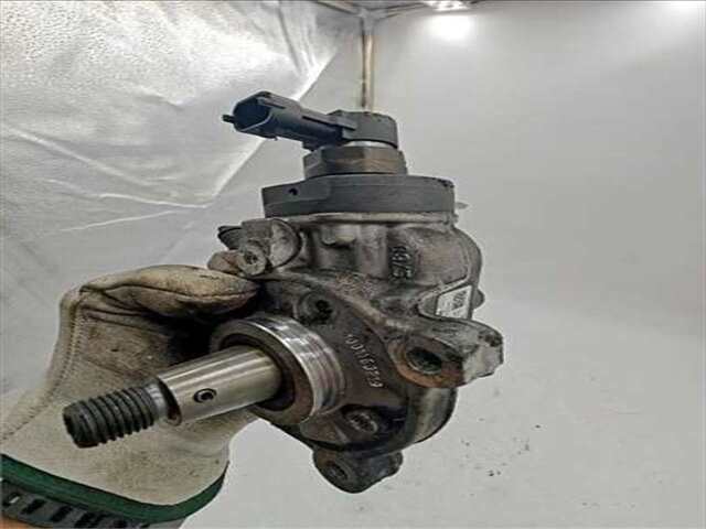 Foto 2ª: Bomba Inyeccion Peugeot 2008 1.5 ALLURE [1.5 LTR. - 81 KW BLUE-HDI FAP] [YHS / DV5RCE]