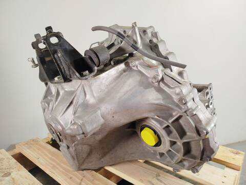 Foto 2ª: Caja Cambios Toyota Avensis 2.0 D-4D ADT270_) 124CV 91KW [1AD] (2014)