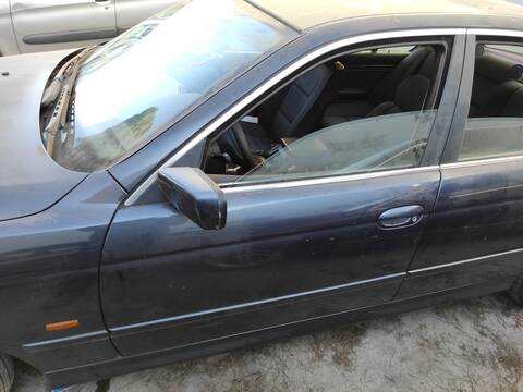 Puerta Delantera Izquierda Bmw Serie 5 518 256D1 BERLINA