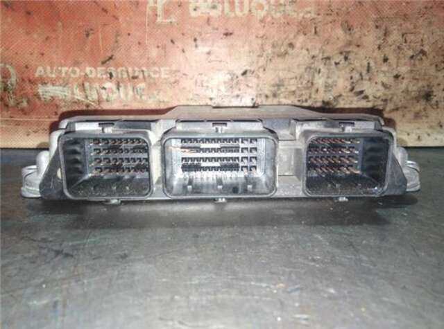 Foto 3ª: Centralita Motor ECU Renault Megane 1.9 AUTHENTIQUE [1.9 LTR. - 88 KW DCI DIESEL] II COUPE/CABRIO (2003-_) [F9QB800]