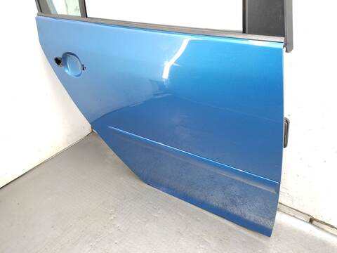 Foto 3ª: Puerta Trasera Derecha Volkswagen Golf 1.9 TDI 105CV 77KW [BKC] (2005)