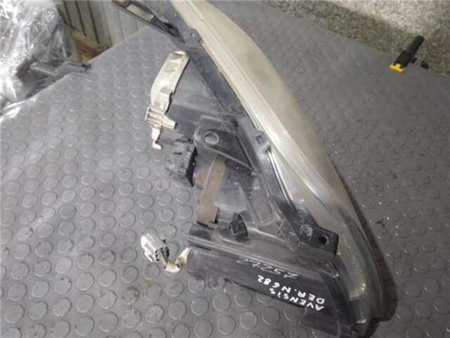 Foto 2ª: Faro Derecho Toyota Avensis 2.0 D-4D [1CD-FTV]