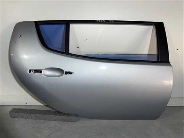 Puerta Trasera Derecha Mitsubishi L200 CABINA DOBLE INTENSE 4X4 136CV 100KW