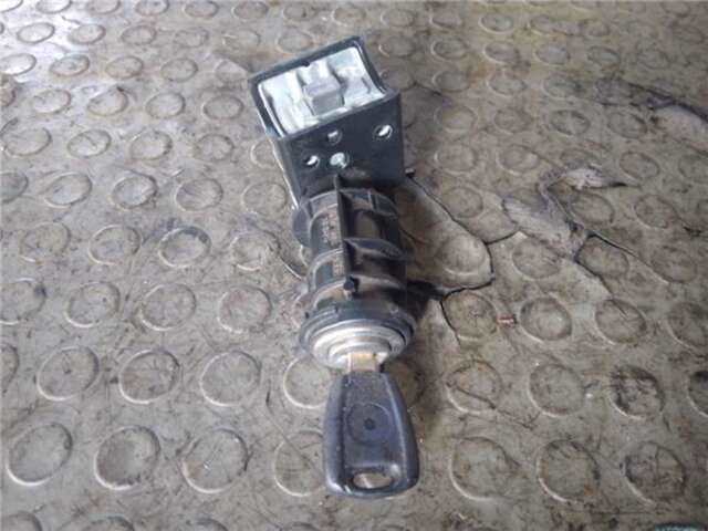 Foto 2ª: Motor de Arranque Fiat Doblo 1.9 JTD 105CV 77KW 223A6000 [182 B9.000]