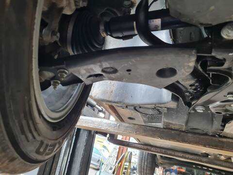 Brazo Suspension Delantero Derecho Volkswagen T-Roc LIFE 115CV 85KW