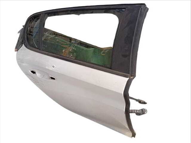 Foto 2ª: Puerta Trasera Derecha Peugeot 208 1.2 PURETECH 75 (2019)