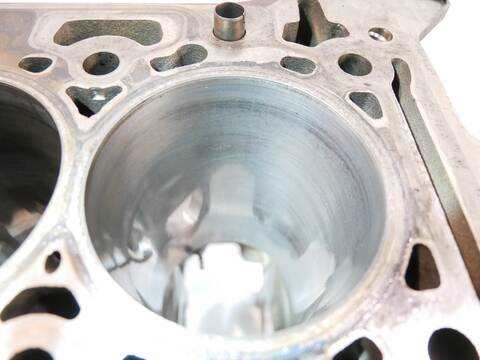 Bloque Motor Ford Transit 130 CV 96KW