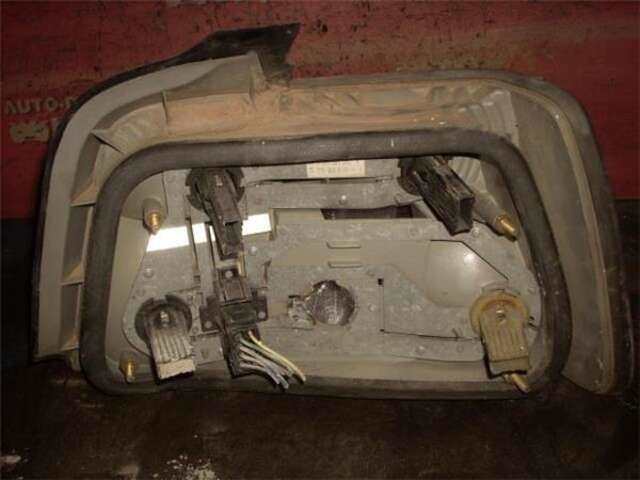 Foto 3ª: Piloto Trasero Izquierdo Bmw Serie 3 315 318IS 1.8 16V (140CV) [184S1]
