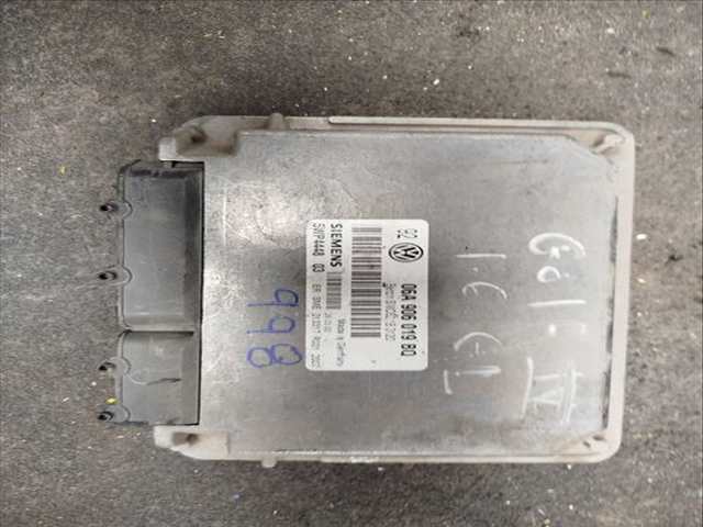 Centralita Motor ECU Volkswagen Golf BERLINA