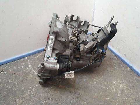 Foto 3ª: Caja Cambios Honda Civic 1.4 COMFORT BERLINA 99CV 73KW [L13Z1] (2010)