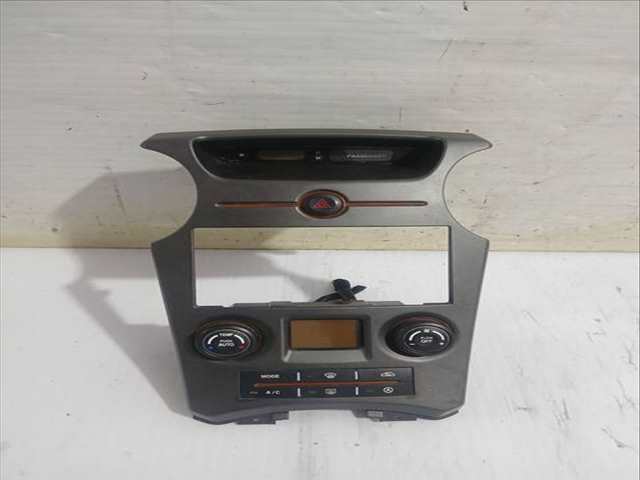 Foto 2ª: Mando Calefacción A. A. Kia Carens 2.0 CRDI 140 140CV 103KW [D4EA] (2007)