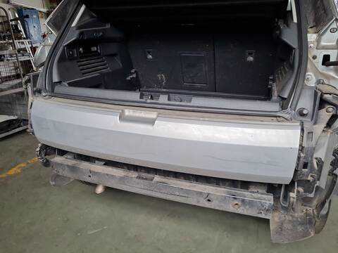 Portón Peugeot 3008 1.6 HDI 109CV 80KW