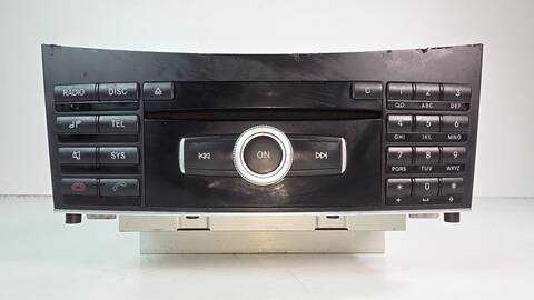 Sistema Audio Radio CD Mercedes Clase E 180 OM651925 AUT.