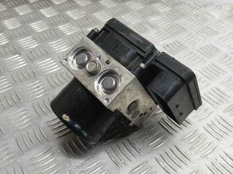 Foto 2ª: Abs Bmw Serie 1 114 116D 116CV 85KW [N47D20C] (2012)