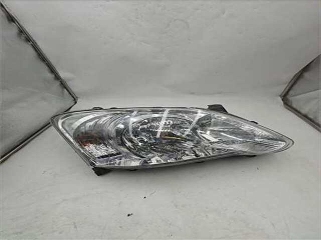 Faro Derecho Toyota Corolla 2.0 D-4D LUNA BERLINA [2.0 LTR. - 66 KW TURBODIESEL CAT]