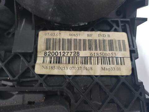 Foto 3ª: Mando Multifuncion Renault Scenic GRAND CONFORT DYNAMIQUE 131CV [F9Q818] (2003)