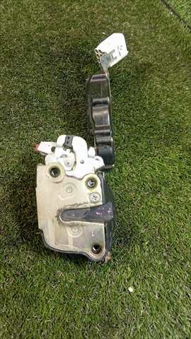 Cerradura Puerta Delantera Derecha Toyota 4 Runner 3.0 T DIESEL