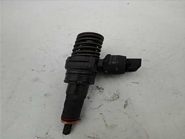 Foto 2ª: Inyectores Audi A4 1.9 TDI (96 KW) [1.9 LTR. - 96 KW TDI] [AVF]