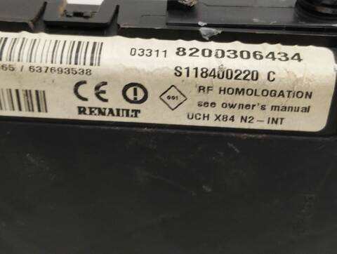 Foto 2ª: Centralita Confort BSI Renault Megane AUTHENTIQUE BERLINA 82CV 60KW II BERLINA 5P [K9K D7] (2003)