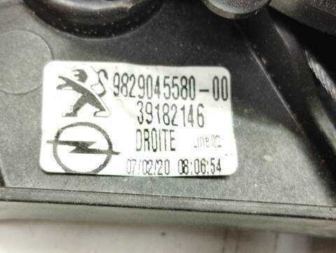Foto 4ª: Elevalunas Manual Trasero Derecho Opel Corsa EDITION 101CV 74KW [HN05] (2020)