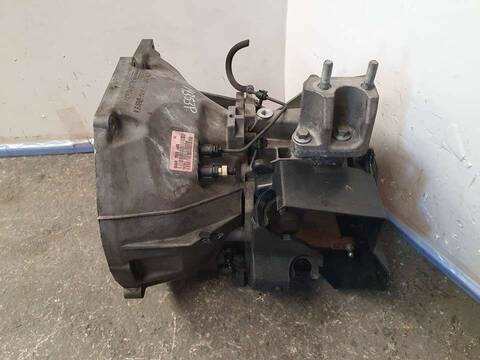 Foto 2ª: Caja Cambios Ford Fiesta AMBIENTE 75CV 55KW [UGJC] (2013)