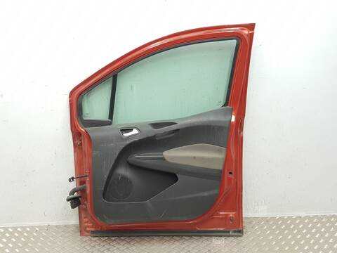 Foto 2ª: Puerta Delantera Derecha Ford Transit TREND (2013)