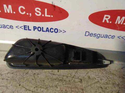 Foto 2ª: Botonera Elevalunas Peugeot 308 1.4 16V VTI 95CV 70KW (2007)